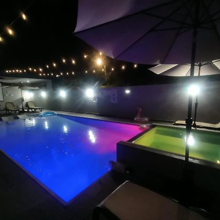 Aquaville Dorado Moderna A Studio 7 Exterior foto